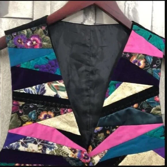 Vintage 80s Patchwork Quilted Wearable Art Vest Velvet - Picture 10 of 16